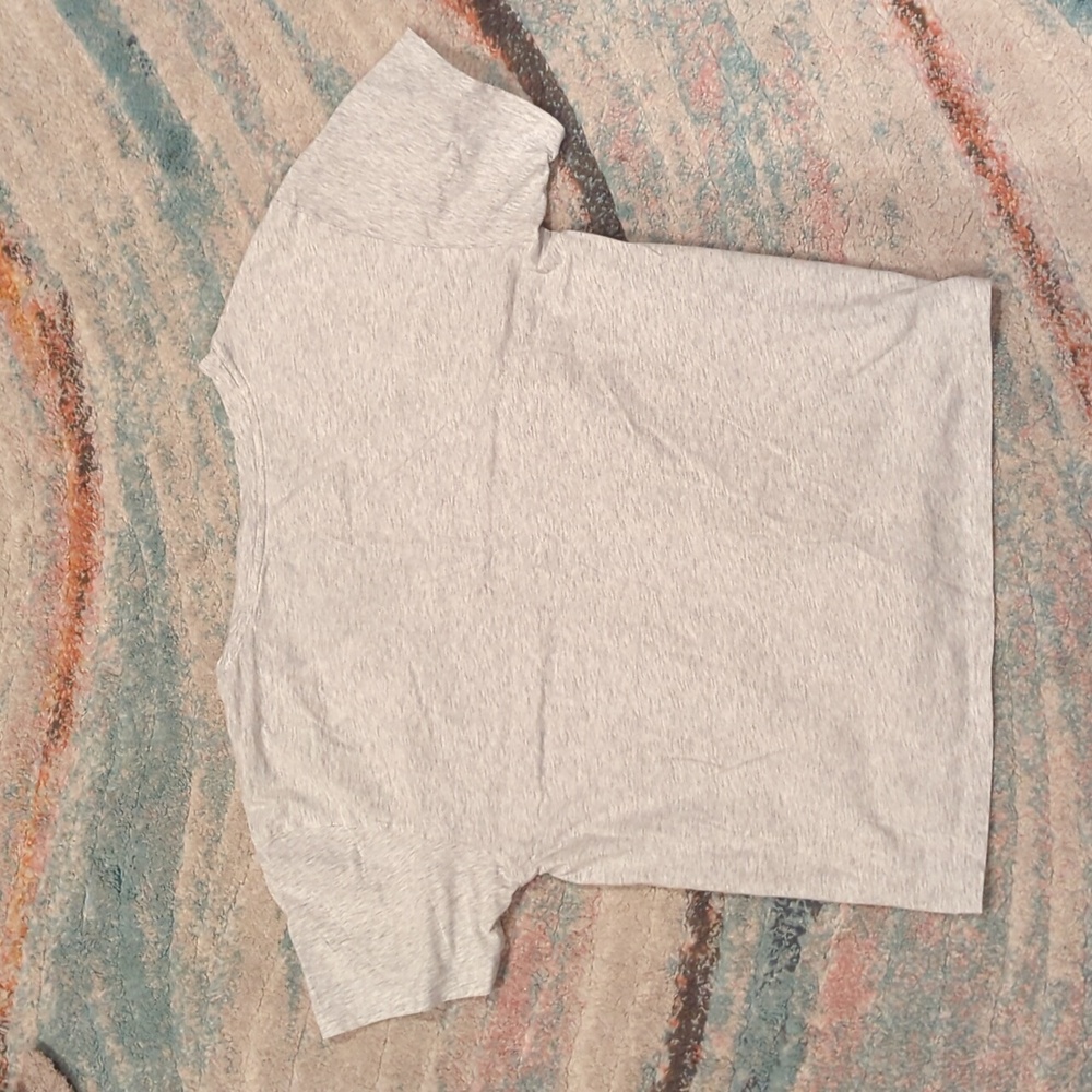 Vuori Women's Sutton Vneck Heather White Gray Size Small Top - Picture 7 of 9